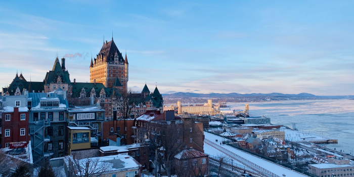 Canada : rédige ton CV à la Québécoise et trouve un stage grâce à l'OFQJ et Linkedin !