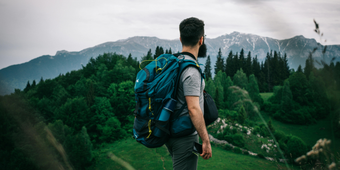 Deviens un éco-voyageur grâce à ce nouveau guide !